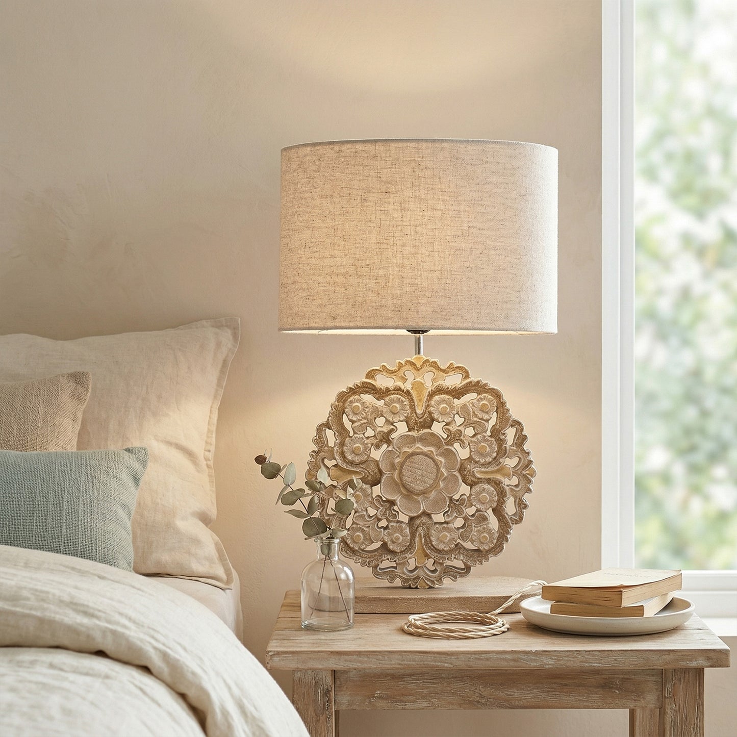 Carved Table Lamp 'Diya' - Pastel Brown