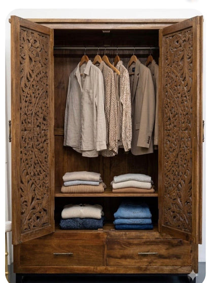 Custom Wooden Carved Drawers "Lentera" - Natural - 210cm