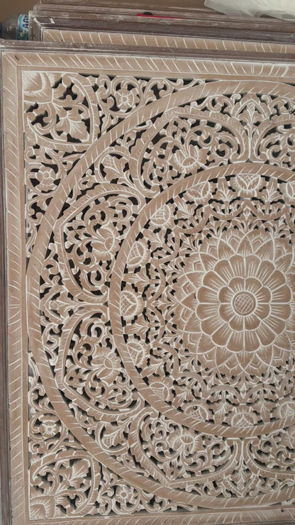 Carved Decorative Panel "Manusa" - Antic Wash - 100 x 100 cm