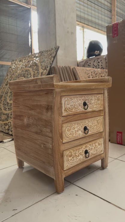 Carved Bedside Table 'Puspita' - White Wash