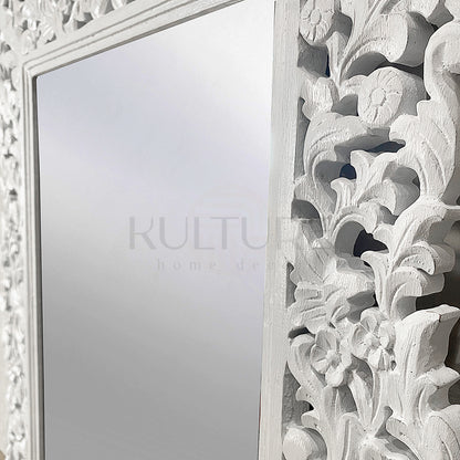 Hand Carved Mirror "Medewi" - White - 90 cm